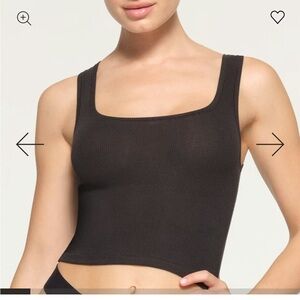 Black skims cotton rib tank size L